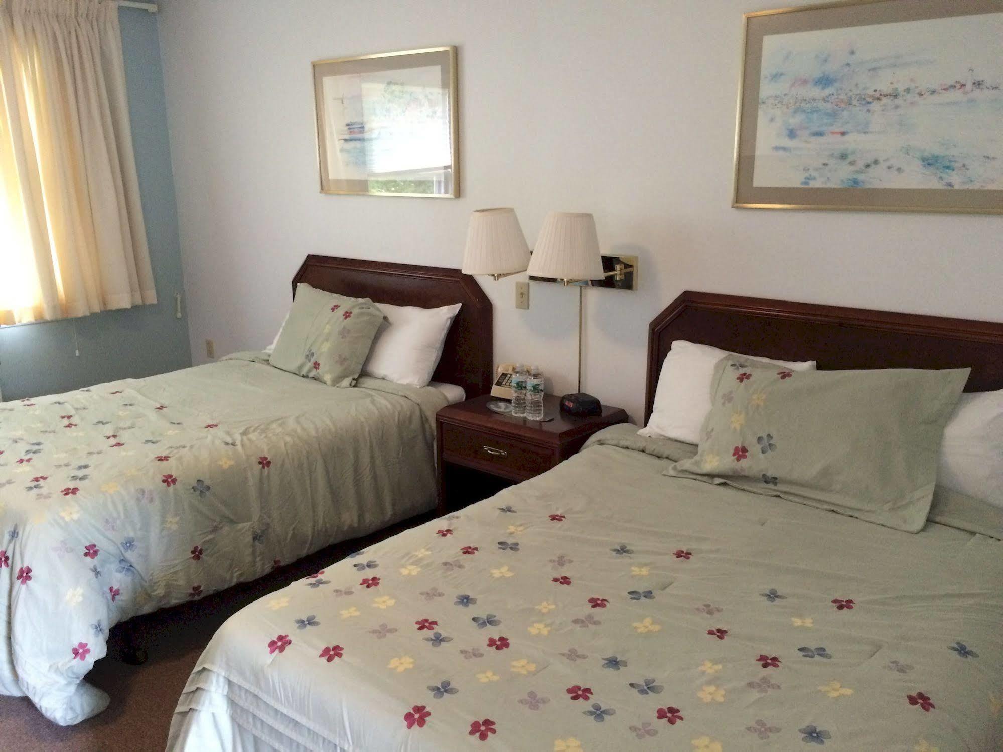 Castle Manor Inn Gloucester Εξωτερικό φωτογραφία